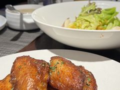 -MONICH牛排融合餐厅(和义大道购物中心店)