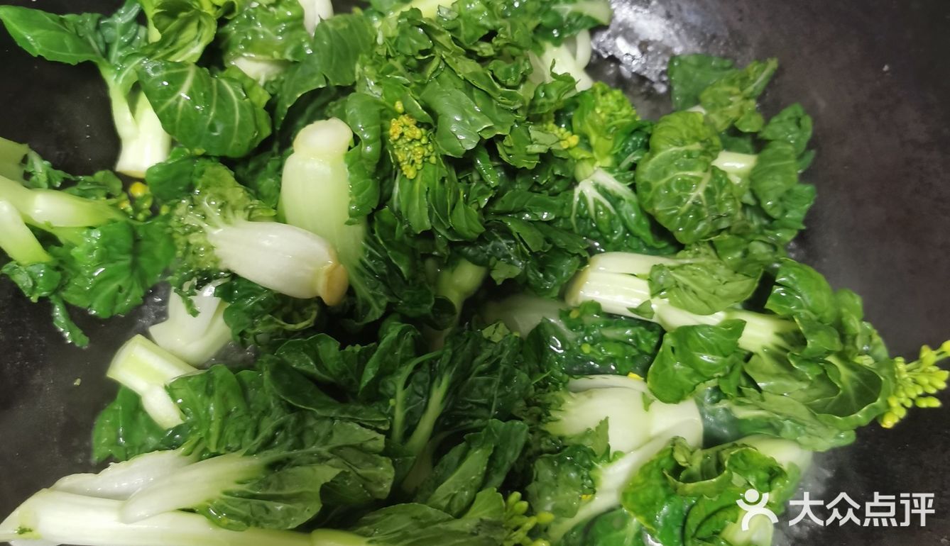 夏日炎炎多吃蔬菜之水煮奶白菜心