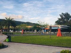 -亚龙湾中心广场