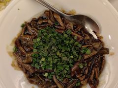 -梅龙镇酒家(南京西路总店)