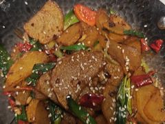 -巴扎屋大盘鸡·新疆菜(汇嘉时代店)