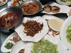 -凤凰园烤鸭店·唐山菜·传承花椒肉(老唐丰路店)