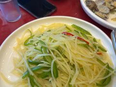 -侬佳蒸菜馆(听潮店)