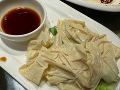 -梁家大院•农家菜(昆山会展中心店)