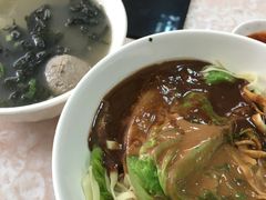 -华威达牛庄(黄埔大道西店)
