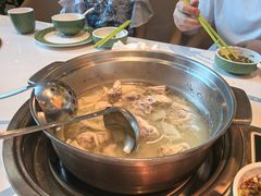 -润园四季椰子鸡火锅(卓越INTOWN店)
