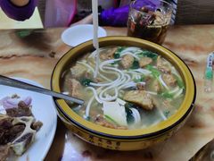 -苏莱特色牛骨滩羊手抓馆(长城东街总店)