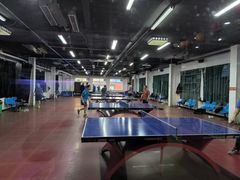 -健龙森俱乐部·游泳·健身·羽毛球综合体育馆