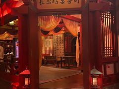 -暴风岛沉浸式体验馆(百联世纪店)