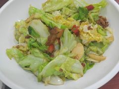 -湖南人家湘菜馆(镇江路店)