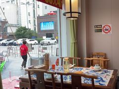 -川流不息·地道川菜·小龙虾(新松江路店)