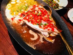 双色鸳鸯鱼头王-望湘园·洞庭渔宴(浦江欢乐颂店)