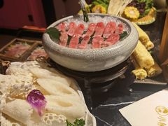 -小椒娘撒椒鱼火锅(三八广场店)