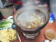 -威邵鸡煲(西华路总店)