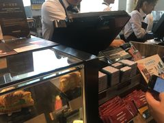 -星巴克臻选(湖滨道店)