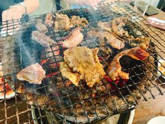 -韩风烤牛肉冷面店