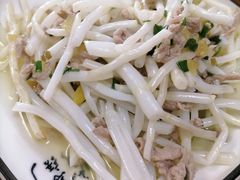 芦苇根炒肉丝-美味之家·湖景农家乐(太湖东山店)
