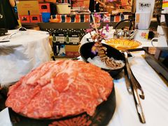 -鲜入围煮花胶鸡海鲜火锅