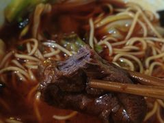 -易毛特色牛肉面(解放碑步行街店)