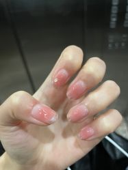 -UGIRL有个美甲