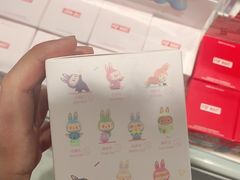 -泡泡玛特POPMART(龙湖杭州滨江天街店)