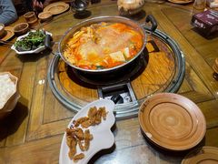 -亮欢寨酸汤鱼(沙冲路店)