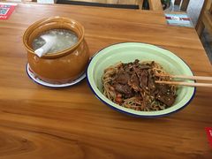 牛肉拌粉-万方圆拌粉瓦罐汤(滕王阁旗舰店)