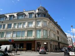 -乐蓬马歇百货公司(Rive Gauche)