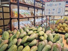 -曼阁市场水果批发市场