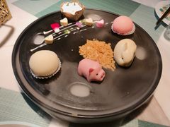 梦幻森林-蜜桃花开·中西融合菜E&W(南长街店)