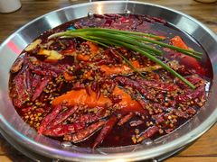-老街·稳拈老火锅(海椒市店)