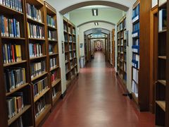 -UCL Main Library