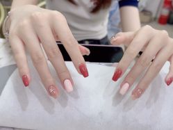 -尤米一站式美甲美睫