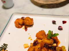 宫保虾球-辛香汇·现炒川菜(淮海路百盛店)