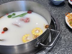 -江小渔鲜鱼火锅(辽沈二街店)