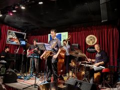 -东岸Cafe 爵士俱乐部