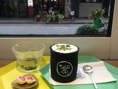 手工奶盖茶-茶是一枝花泡茶店