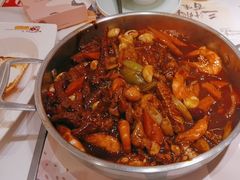 -黄记煌三汁焖锅(新佳丽江汉路店)