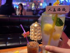 -喜鹊音乐酒馆(西街店)