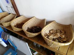 -缘福乡村铁锅炖民宿(八达岭店)