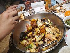 -七欣天香辣蟹火锅(上海银亿滨江店)
