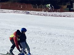 -荣盛康旅野三坡滑雪场