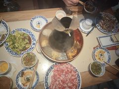 -东镇老火锅(长春路首店)