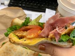 芝香火腿大嘴三明治-星巴克(万都店)