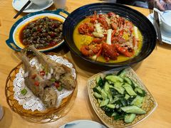 -聚汇三少·龙虾·中餐厅(莫邪路新天地店)