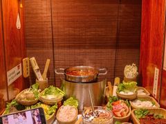 -独食火锅·半米屋台(直营总店)