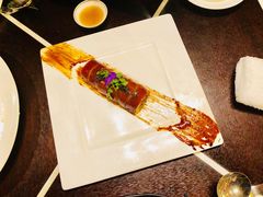 菌菇糯米脆皮乳猪-杭州西子湖四季酒店·金沙厅