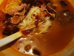 -粉小主·贵州酸汤牛肉粉(南京仙林金鹰店)