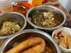 -胖子水煮(铁路三村无任何分店)