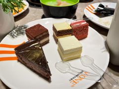 -V-ONE西雅图海鲜自助餐厅(仓山万达广场店)